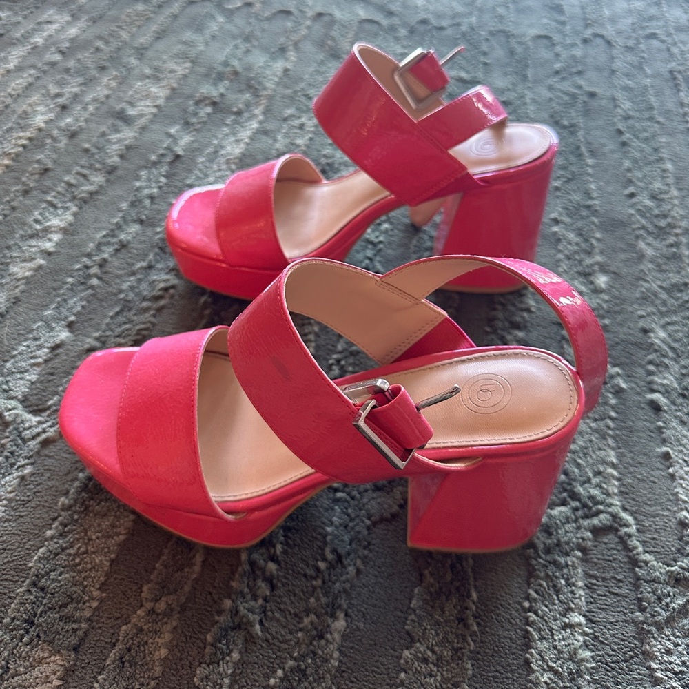 Urban Outfitters Pink/Fuschia Block Heel Sandals, Size 8/39 - Picture 1 of 7